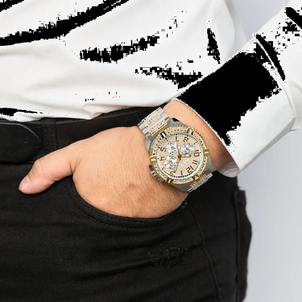 Montre Guess W0799G4 homme détail bracelet acier inoxydable